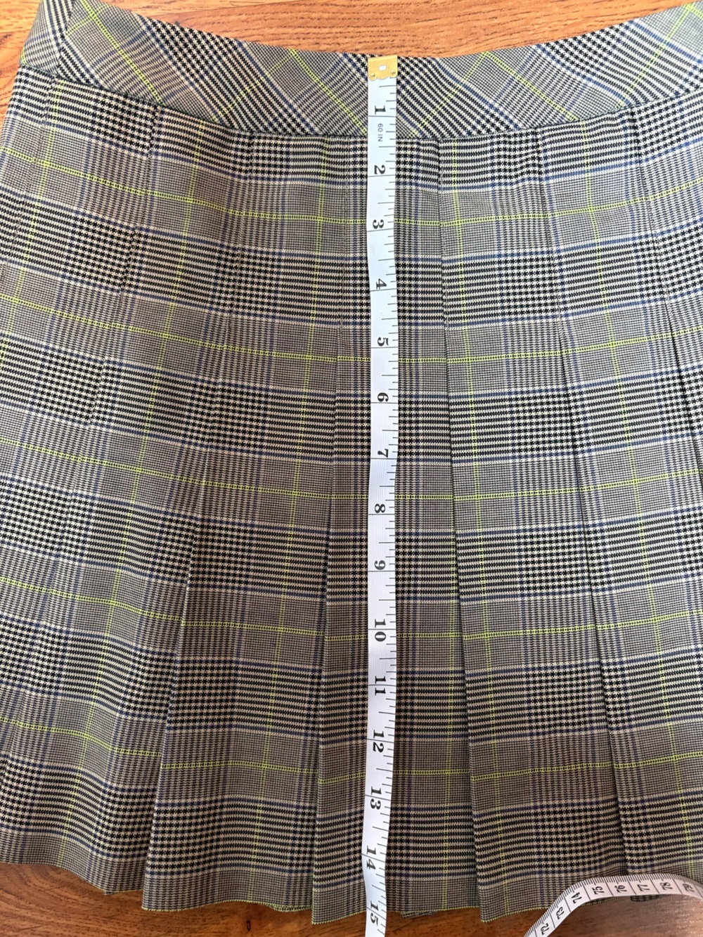 Aritzia Sunday Best Plaid Pleated Mini Skirt Grey Green Preppy Y2K Size 0 - Picture 7 of 7
